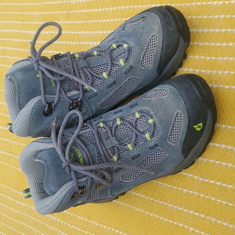 Vasque Hiking Boots (Youth)